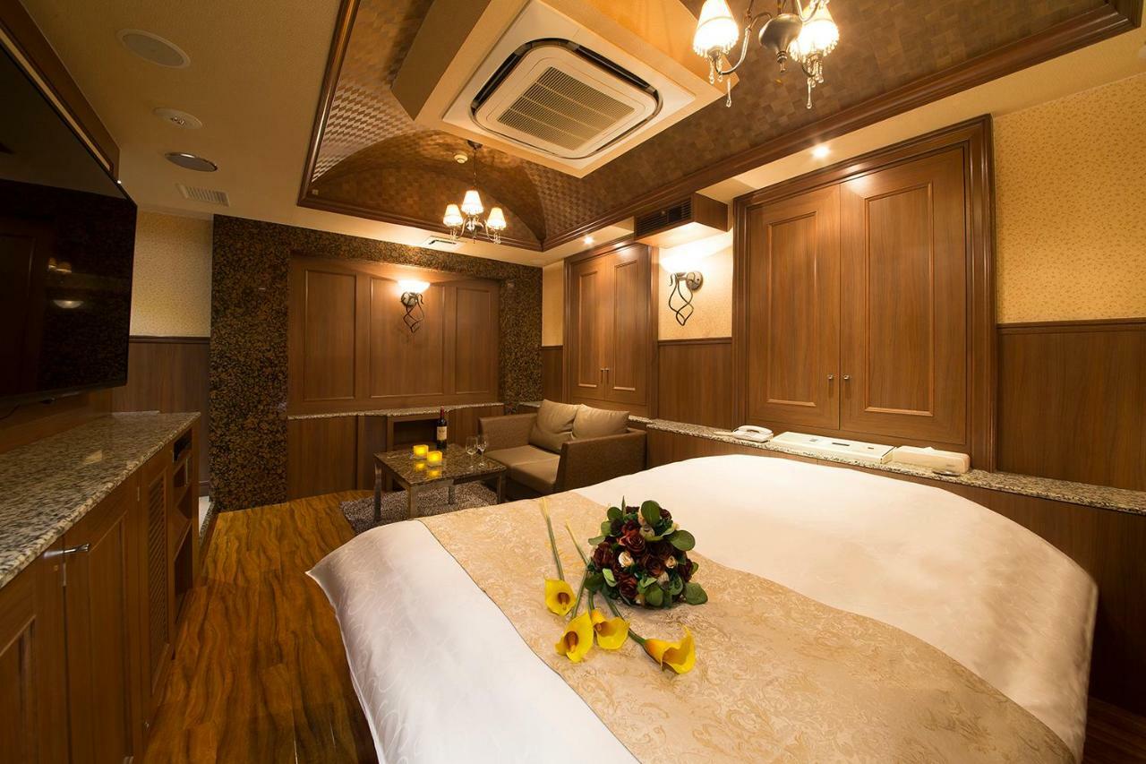 Hotel Lucky Sun Nishinomiya Esterno foto